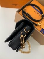 Louis Vuitton counter classic hot selling Pochette MétisEast West bag M46596, 21.5 * 13.5 * 6cm - Image 5