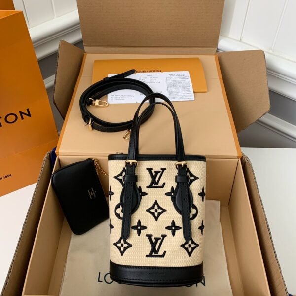 Louis Vuitton New Lafite Cotton Embroidered NANOBUCKET Handbag M82418Size: 13*17*9cm