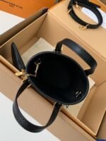 Louis Vuitton New Lafite Cotton Embroidered NANOBUCKET Handbag M82418Size: 13*17*9cm - Image 3