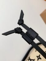 Louis Vuitton's New Lafite Cotton Embroidery NÃONO ÉBucket Bag M23080Size:26*26*17.5cm - Image 7