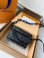 LOUIS VUITTON MINI SOFT TRUNK BAG M44735 18.5*13*8CM - Image 2