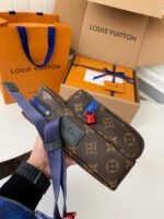 Louis Vuitton Borsa Messenger Qutdoor M43843Size:26*20*10.5cm - Image 4