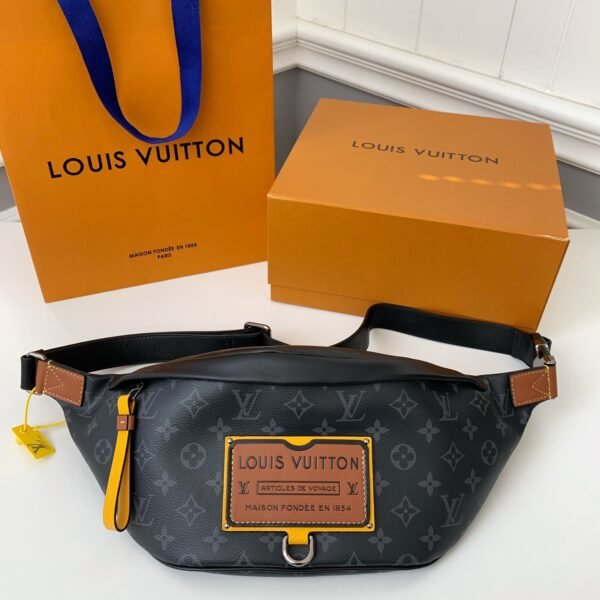 Louis Vuitton Marsupio Discovery M45220, Size:47*20*9cm
