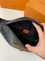 Louis Vuitton Marsupio Discovery M45220, Size:47*20*9cm - Image 8