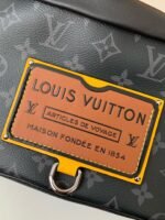 Louis Vuitton Marsupio Discovery M45220, Size:47*20*9cm - Image 11