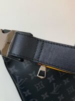 Louis Vuitton Marsupio Discovery M45220, Size:47*20*9cm - Image 13