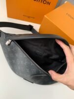 Louis Vuitton Marsupio Discovery M44336, Size:47*20*9cm - Image 10