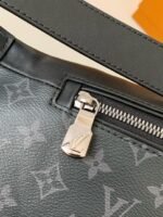 Louis Vuitton Marsupio Discovery M44336, Size:47*20*9cm - Image 13