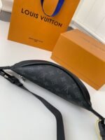 Louis Vuitton Marsupio Discovery M46035, Size:45*15*9cm - Image 7