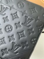 LOUIS VUITTON DUO messenger bag M69827 SIZE26*18.5*5cm - Image 9