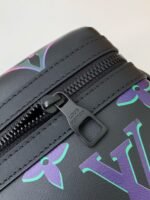 LOUIS VUITTON COMET Full Leather Messenger Bag  - Image 9