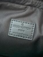 LOUIS VUITTON COMET Full Leather Messenger Bag  - Image 16