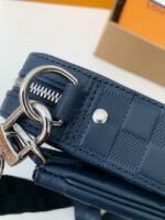 LOUIS VUITTON TRIO Full Leather Messenger Bag M40438 - Image 9