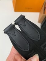 LOUIS VUITTON TRlO Full Leather Messenger Bag M46602 - Image 16