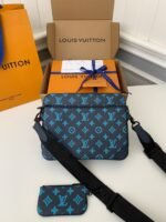LOUIS VUITTON TRIO Full Leather Messenger Bag M46604