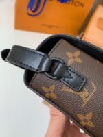 Louis Vuitton STEAMER Mini Handbag, 18 *11 * 6.5cm - Image 15