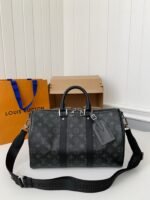 Louis Vuitton's seasonal new Keepall Bandoulière 35handbag M46655, 34*21*16cm