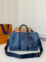 Louis Vuitton's seasonal new Keepall Bandoulière 35handbag M22573sizw:34*21*16cm