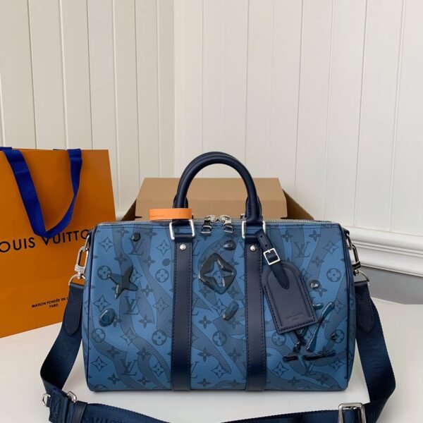 Louis Vuitton's seasonal new Keepall Bandoulière 35handbag M22573sizw:34*21*16cm