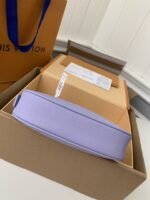 Louis Vuitton 23 New MINI MOON Handbag M82426Top Quality Size: 20.5*11*5cm - Image 10