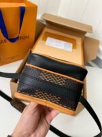 Louis Vuitton NiGo Collaboration Series Men'sAMAZONE Camera Bag N40357, Top QualitySize: 13*18*8cm - Image 15