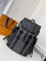 Louis Vuitton's New MONTSOURlS Men's Black FlowerBackpack M45583, Top Quality Size: 32*40*19cm - Image 2
