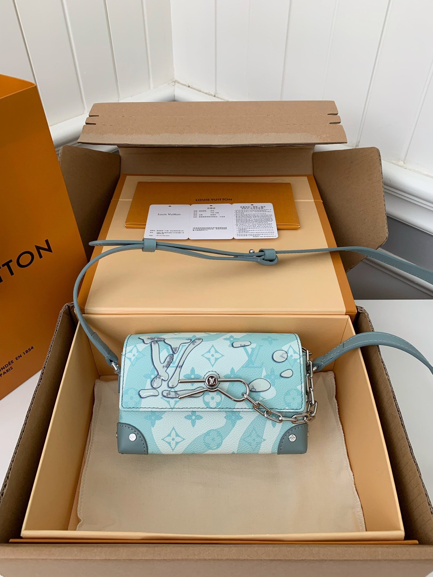 20241105_171944_6072 Louis Vuitton STEAMER Mini Men's Handbag M22637Top Quality Size: 18*11*6.5cm - Image 1