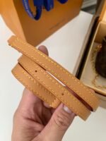 Louis Vuitton's new MINl BUMBAG vintage handbag forthe season M82335 is of top quality Size: 17*12*9.5cm - Image 10