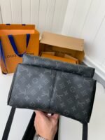 Louis Vuitton 24s New DlSCOverY Small BackpackM20558, Top Quality Size: 29*38*20cm - Image 6