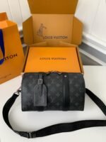Louis Vuitton CITY KEEPALL Men's Handbag M45936 Top QualitySize:27*17*13cm