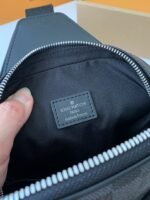 Louis Vuitton damier graphite Men'sShoulder Bags M45302, Top Quality Size: 20X31X7cm - Image 9