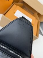 Louis Vuitton damier graphite Men'sShoulder Bags M45302, Top Quality Size: 20X31X7cm - Image 11