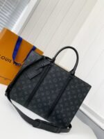 Louis Vuitton's new Sac Plat Horizontal Zippé men'sblack flower briefcase M45165Size: 31*39*8.5cm - Image 2
