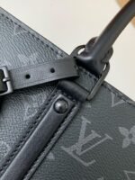 Louis Vuitton's new Sac Plat Horizontal Zippé men'sblack flower briefcase M45165Size: 31*39*8.5cm - Image 15