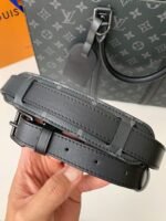 Louis Vuitton's new Sac Plat Horizontal Zippé men'sblack flower briefcase M45165Size: 31*39*8.5cm - Image 17