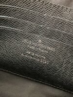 Louis Vuitton's new Sac Plat Horizontal Zippé men'sblack flower briefcase M45165Size: 22.5*14*5cm - Image 14