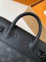 Louis Vuitton's new Sac Plat Horizontal Zippé men'sblack flower briefcase M45165Size: 25*19*8cm - Image 4