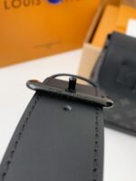 Louis Vuitton's new Sac Plat Horizontal Zippé men'sblack flower briefcase M45165Size: 25*19*8cm - Image 8