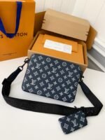 Louis Vuitton The new TRlO Postman Pack M24753 Size: 25*18.5*7cm - Image 4