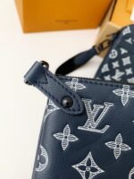 Louis Vuitton The new TRlO Postman Pack M24753 Size: 25*18.5*7cm - Image 12