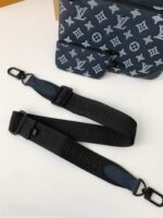 Louis Vuitton The new TRlO Postman Pack M24753 Size: 25*18.5*7cm - Image 21