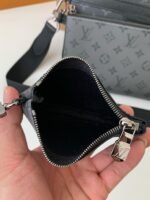 Louis Vuitton Trio New Men's colour-matching postman bag M69443 Size:25*18.5*7cm - Image 12