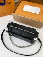 Louis Vuitton New SIDE TRUNK full leathermedium size handbag M11350 Size:21*14*6cm - Image 9
