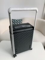 Louis Vuitton suitcase - Image 4