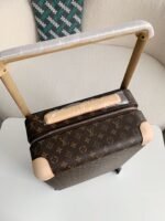 Louis Vuitton suitcase - Image 13
