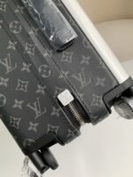 Louis Vuitton suitcase - Image 12