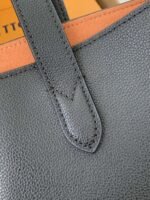 Louis Vuitton Low Key Cabas Mid -number Handbag M25343Size: 30*14*47cm - Image 9