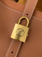 Louis Vuitton Low Key Cabas Mid -number Handbag M25343Size: 30*14*47cm - Image 20