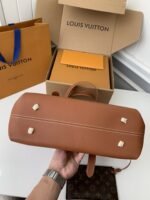 Louis Vuitton Low Key Cabas Mid -number Handbag M25343Size: 30*14*47cm - Image 16