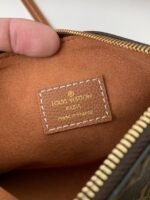 Louis Vuitton Low Key Cabas Mid -number Handbag M25343Size: 30*14*47cm - Image 8